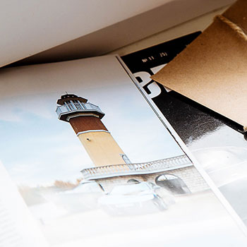 曼联主场擒西汉姆，继续追赶领先者